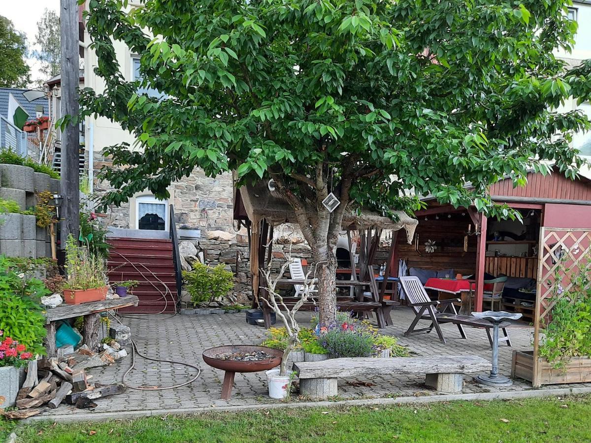 Thermalbad Wiesenbad Ferienwohnung Erz-Hostel מראה חיצוני תמונה